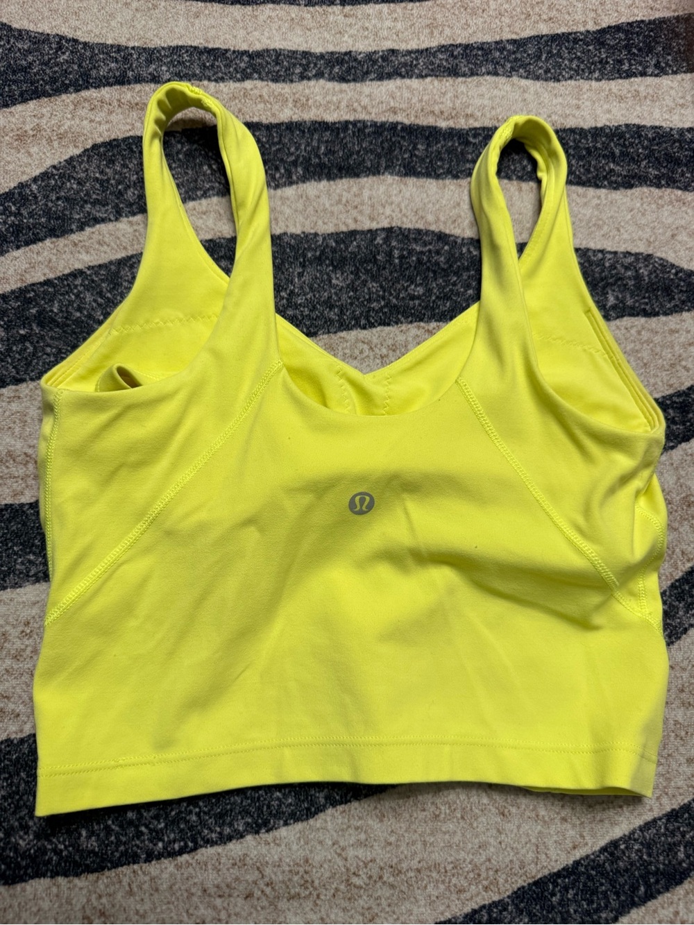 Lululemon tank